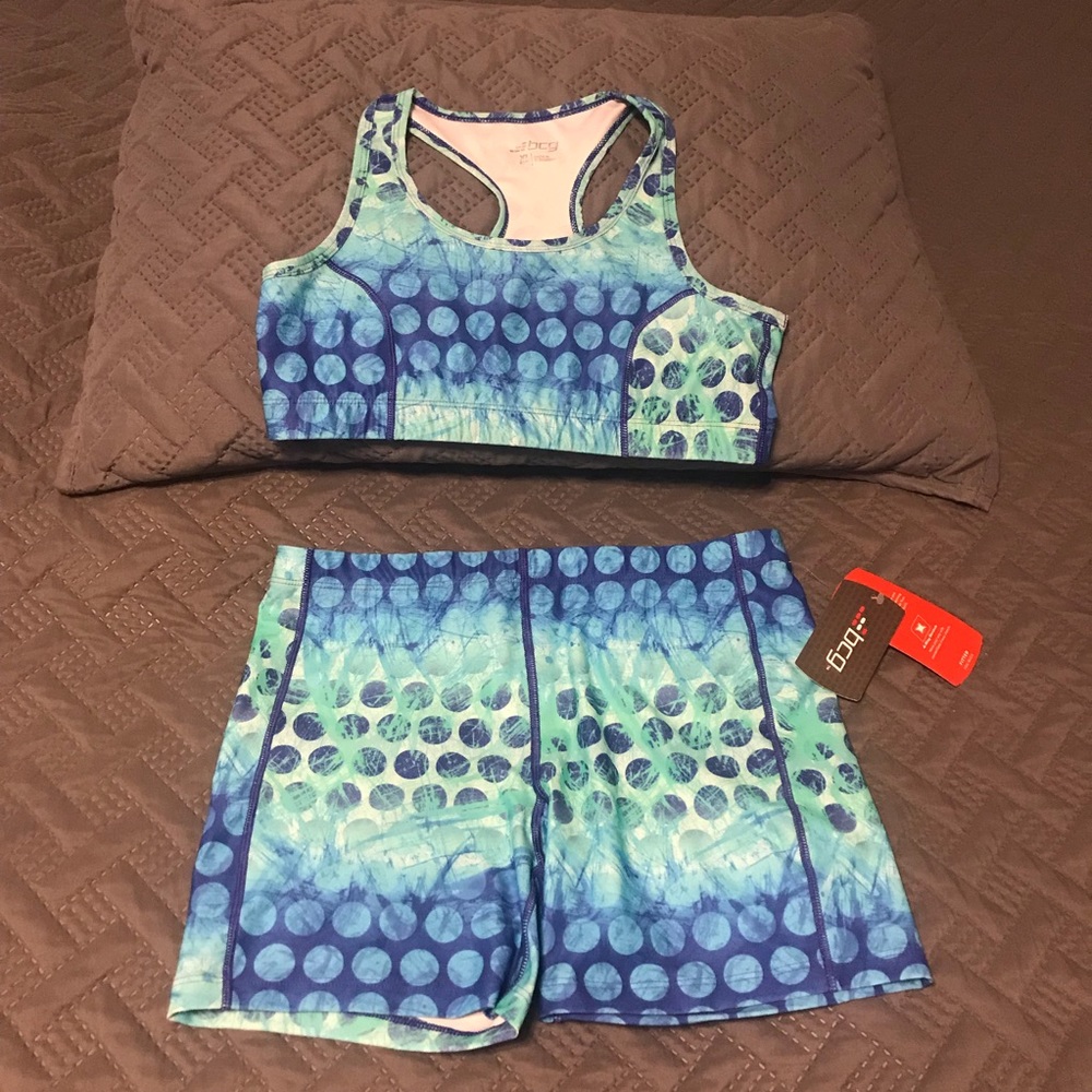 BCG truwick 4way stretch short and top XL 16 girls